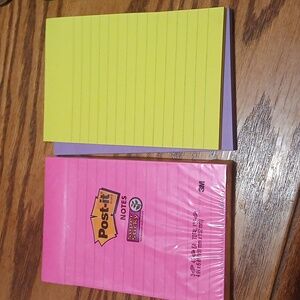 Post-it notepads